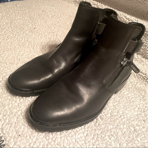 Dolce Vita Kinley Ankle Boot size 9 - Picture 3 of 6